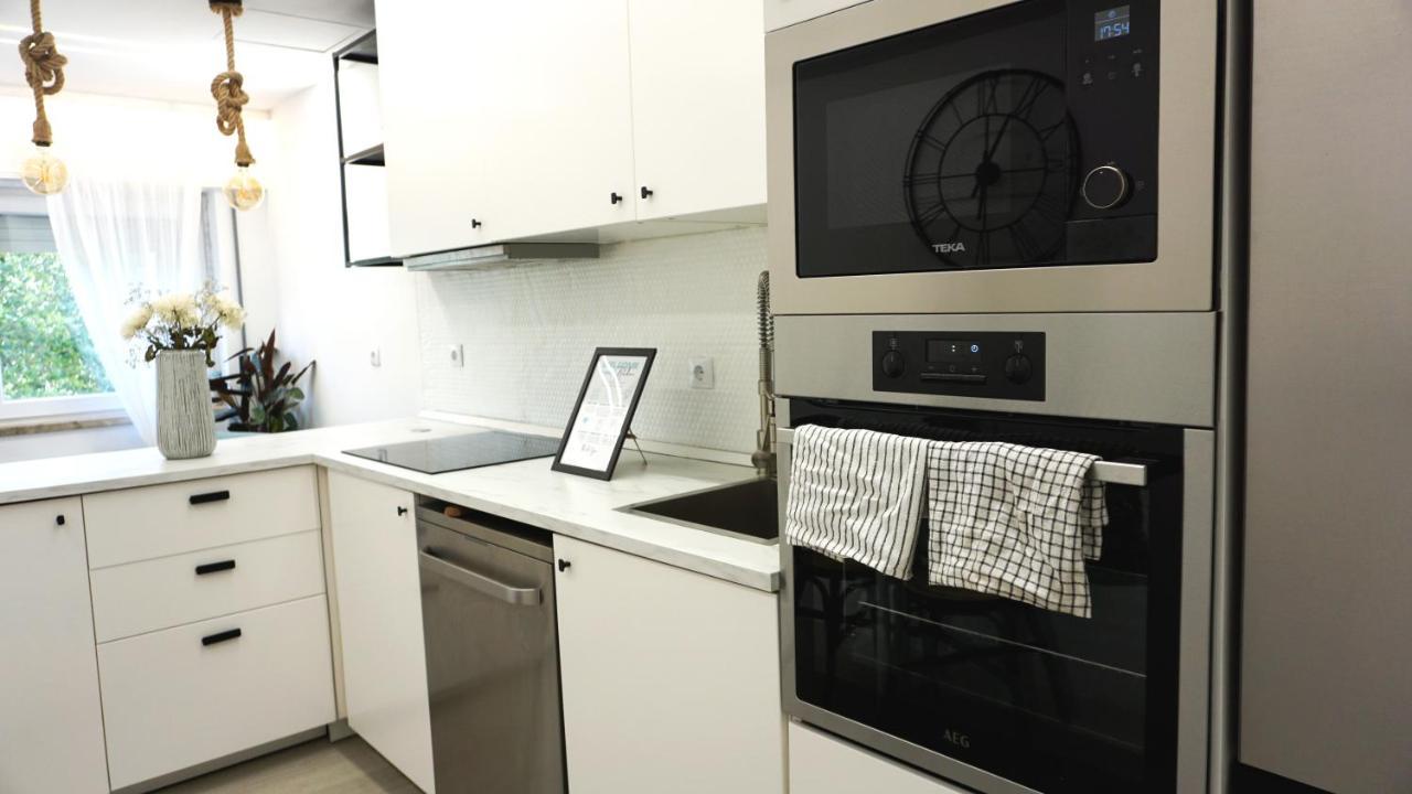 Sintra Stay - Massama Guesthouse เกลูซ ภายนอก รูปภาพ